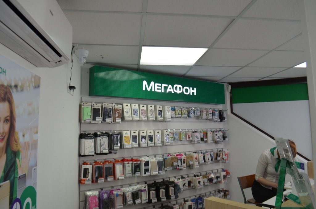 Интерьерный световой короб для салона Мегафон Интерьерный световой короб для салона Мегафон